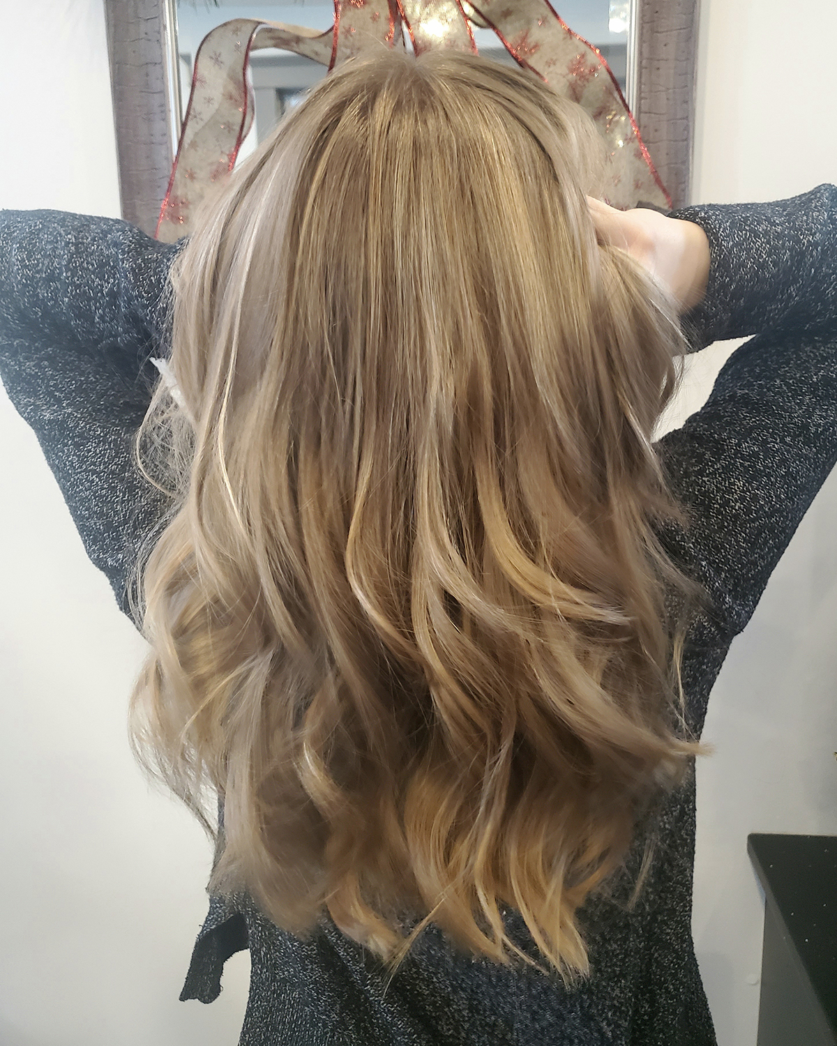 blonde back of hair